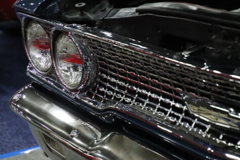 gallery-blue-oval-muscle-flexed-at-the-72nd-annual-detroit-autorama-2025-03-02_19-32-47_293452