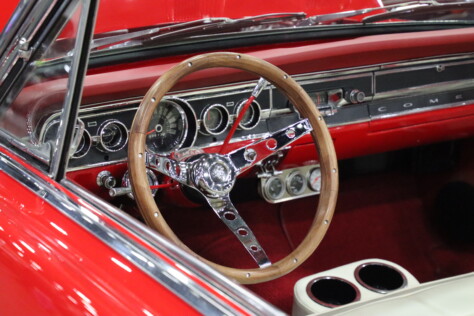 gallery-blue-oval-muscle-flexed-at-the-72nd-annual-detroit-autorama-2025-03-02_19-34-10_528686