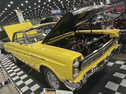 gallery-blue-oval-muscle-flexed-at-the-72nd-annual-detroit-autorama-2025-03-02_19-37-28_407194
