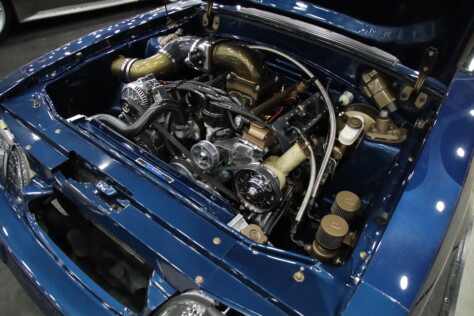 gallery-blue-oval-muscle-flexed-at-the-72nd-annual-detroit-autorama-2025-03-02_19-39-00_838129