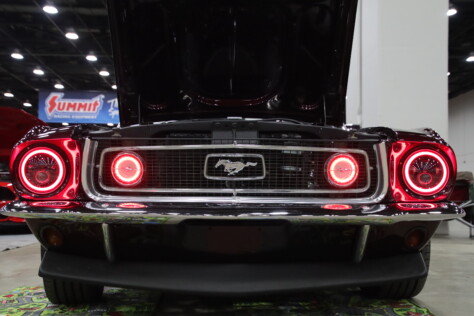 gallery-blue-oval-muscle-flexed-at-the-72nd-annual-detroit-autorama-2025-03-02_19-40-15_102460