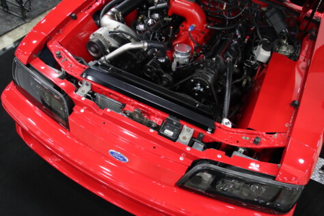 gallery-blue-oval-muscle-flexed-at-the-72nd-annual-detroit-autorama-2025-03-02_19-43-27_825287
