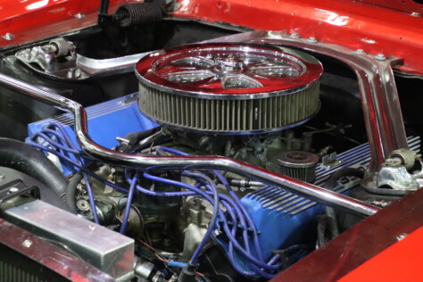 gallery-blue-oval-muscle-flexed-at-the-72nd-annual-detroit-autorama-2025-03-02_19-44-07_162182