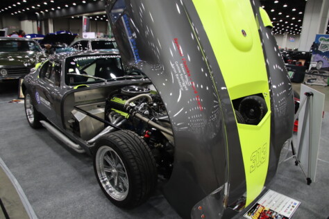 gallery-blue-oval-muscle-flexed-at-the-72nd-annual-detroit-autorama-2025-03-02_19-45-01_234577