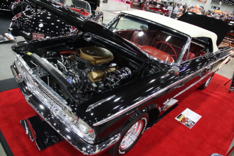 gallery-blue-oval-muscle-flexed-at-the-72nd-annual-detroit-autorama-2025-03-02_19-46-58_656444