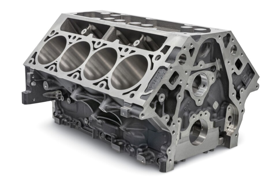 L8T short block