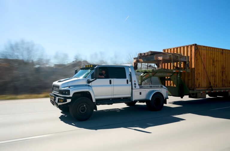 Custom Chevy Kodiak C4500 "Goliath" by Sparks Motors