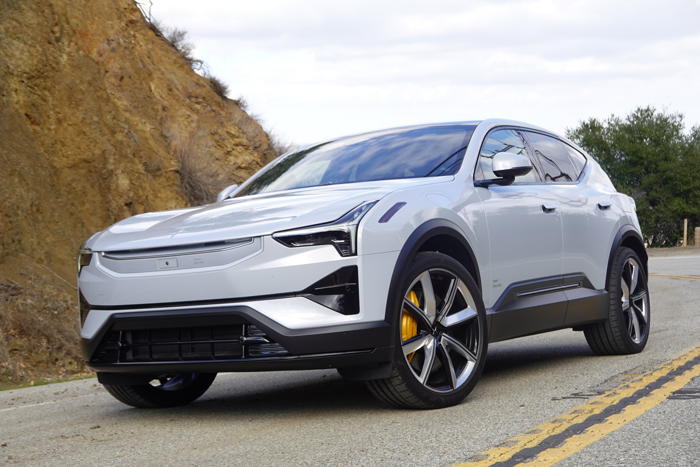 2025 Polestar 3: A Threat To Tesla’s EV Dominance?