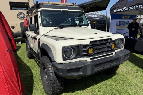 2025s-off-road-shakeup-ineos-grenadier-challenges-the-old-guard-2025-04-25_10-58-15_875465