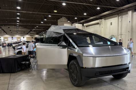 is-teslas-cybertruck-the-next-big-thing-in-overlanding-2025-04-24_09-43-48_844343