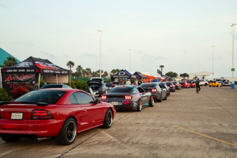 mustang-week-texas-25-friday-night-meet-up-2025-04-30_08-02-21_301017