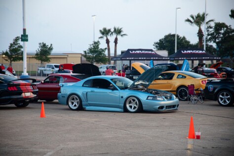 mustang-week-texas-25-friday-night-meet-up-2025-04-30_08-02-58_776258