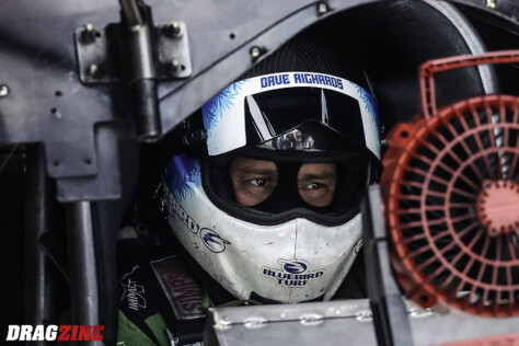 photo-extra-the-nhra-4-wide-nationals-at-the-strip-2025-04-16_07-05-10_074458