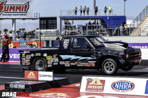 photo-extra-the-nhra-4-wide-nationals-at-the-strip-2025-04-16_07-06-31_586261