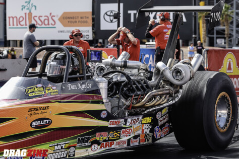 photo-extra-the-nhra-4-wide-nationals-at-the-strip-2025-04-16_07-08-44_351725