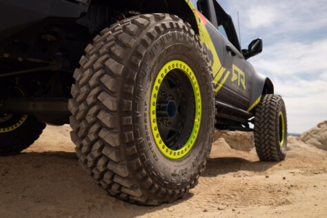 rtr-vehicles-unveils-the-first-sixth-generation-7-3-liter-v8-bronco-2025-04-22_14-08-09_346324