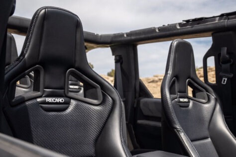 rtr-vehicles-unveils-the-first-sixth-generation-7-3-liter-v8-bronco-2025-04-22_14-08-49_030089