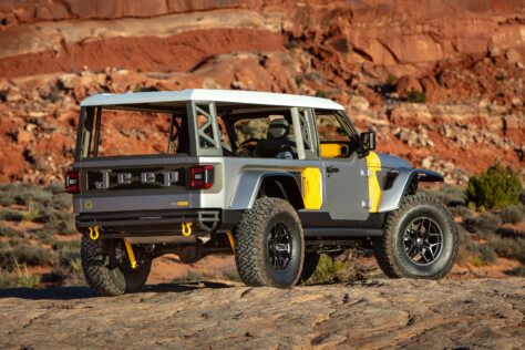 rugged-and-retro-jeeps-seven-new-2025-easter-jeep-safari-concepts-2025-04-10_16-17-28_916252