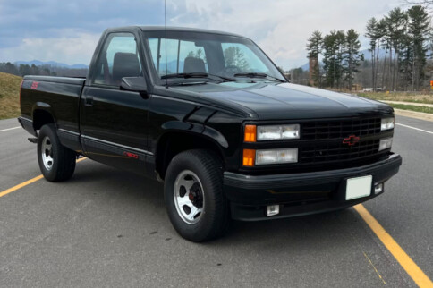 The Bid Went On: 46-Mile Chevrolet 454 SS Pickup Does Not Sell