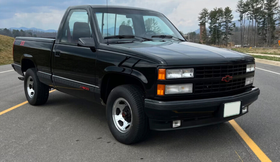 The Bid Went On: 46-Mile Chevrolet 454 SS Pickup Does Not Sell