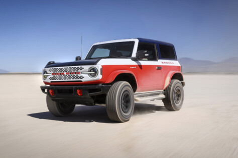 the-cheapest-2025-ford-bronco-v6-two-door-is-77530-2025-04-04_14-02-07_908183