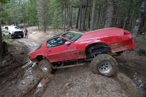 Grind Hard Buys Wild (The Worst?) 4x4 '80s Chevrolet Camaro Project