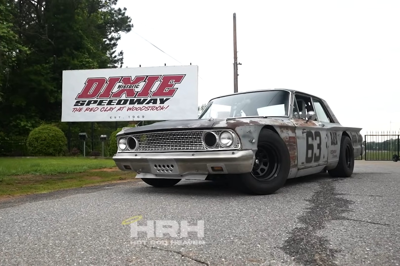 NASCAR-Inspired 1963 Ford Fairlane Is An Unruly Dream Machine