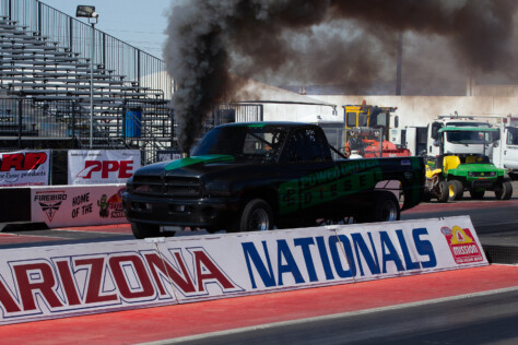 diesels-in-the-desert-nhrda-2025-season-opener-blazes-into-arizona-2025-05-08_13-35-40_483039