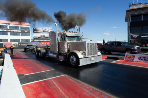 diesels-in-the-desert-nhrda-2025-season-opener-blazes-into-arizona-2025-05-08_13-36-47_695648