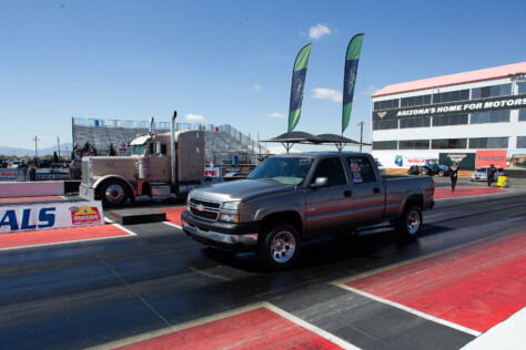 diesels-in-the-desert-nhrda-2025-season-opener-blazes-into-arizona-2025-05-08_13-37-40_553235