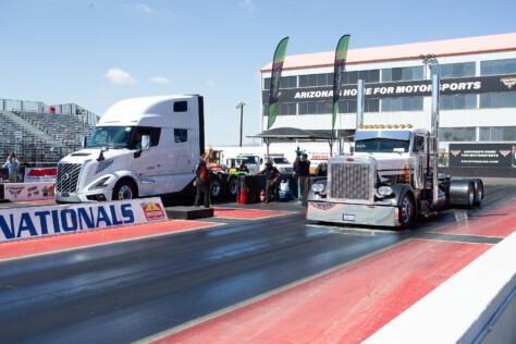 diesels-in-the-desert-nhrda-2025-season-opener-blazes-into-arizona-2025-05-08_13-37-53_687403