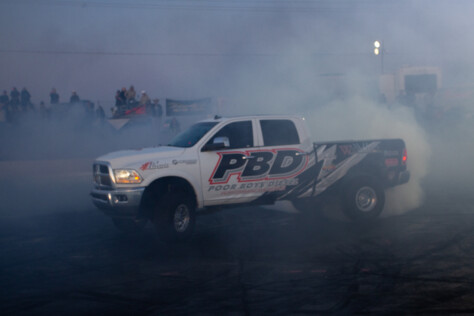 diesels-in-the-desert-nhrda-2025-season-opener-blazes-into-arizona-2025-05-08_13-39-37_020696