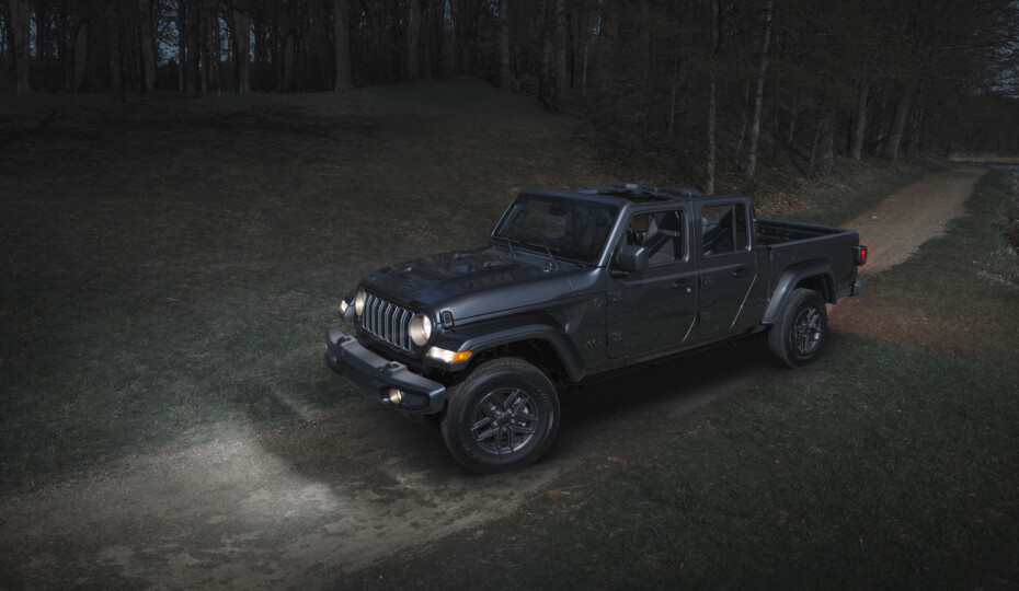Menacing Jeep Gladiator Dark Sky Edition Joins The Lineup For 2025