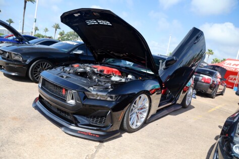 mustang-week-texas-25-car-show-2025-05-05_13-00-26_982726