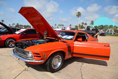 mustang-week-texas-25-car-show-2025-05-05_13-00-57_609840