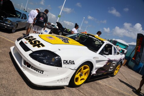 mustang-week-texas-25-car-show-2025-05-05_13-02-56_643944