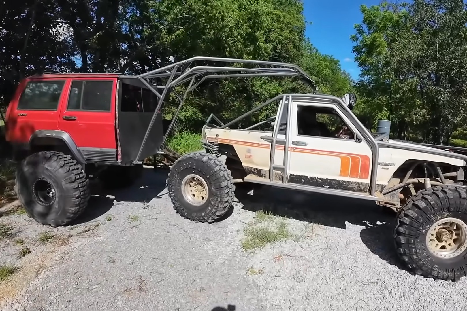 BleepinJeep Builds A Wild Off-Road Gooseneck Trailer