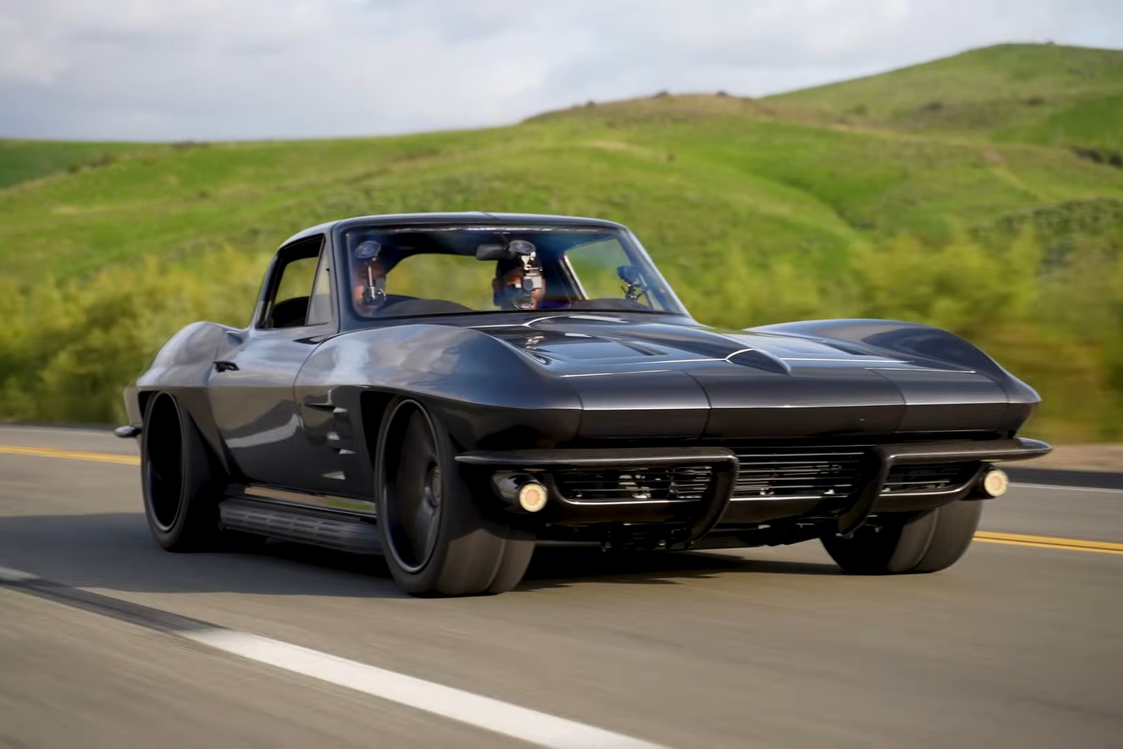 American Legends’ LS7-Powered 1964 Corvette Road Test