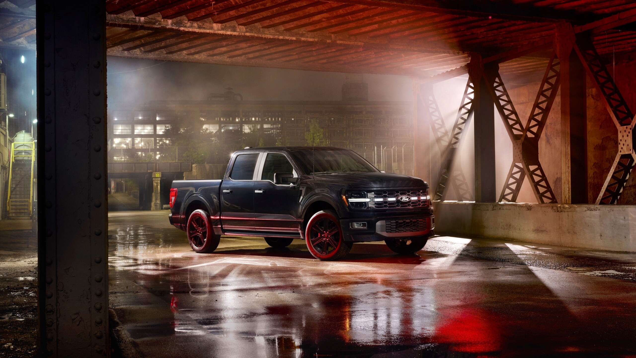 Ford Embraces Street-Performance Style With The F-150 Lobo