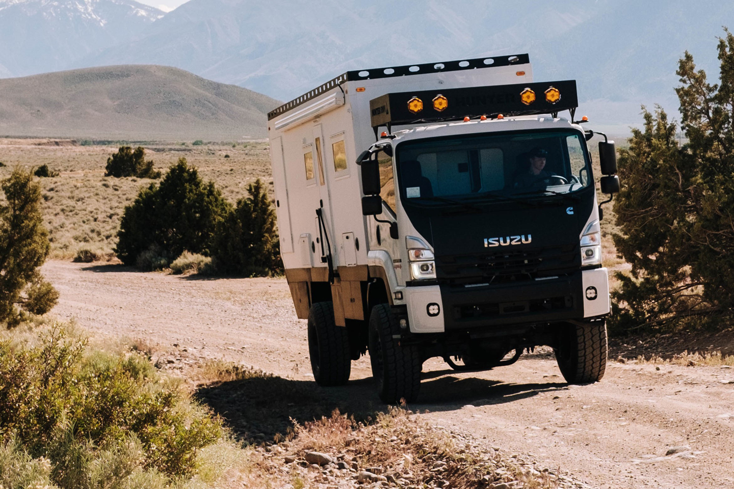 Hunter RMV’s Predator XLE 4×4: A $600,000, 30-Foot-Long, Off-Road RV