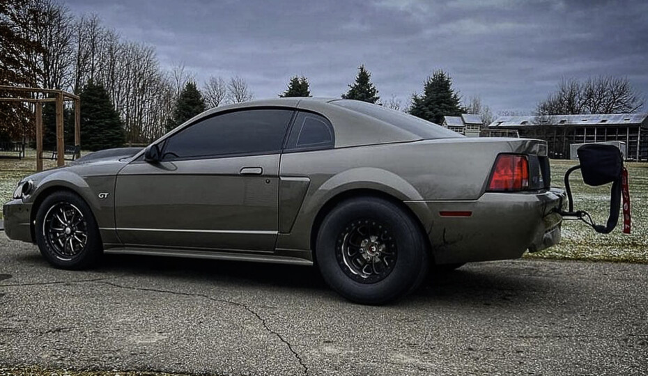 Slow Your Mustang Down With A Team Z Motorsports Parachute Mount