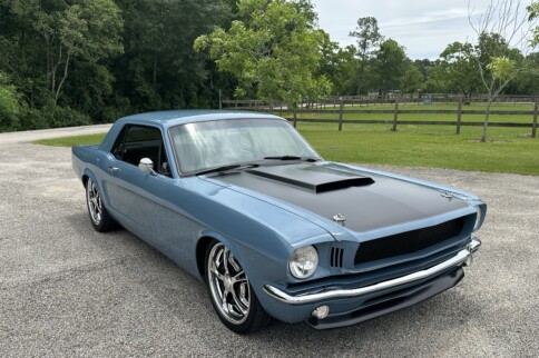 Texas 10: Jay Johnston Modernized His Mom’s 1966 Mustang