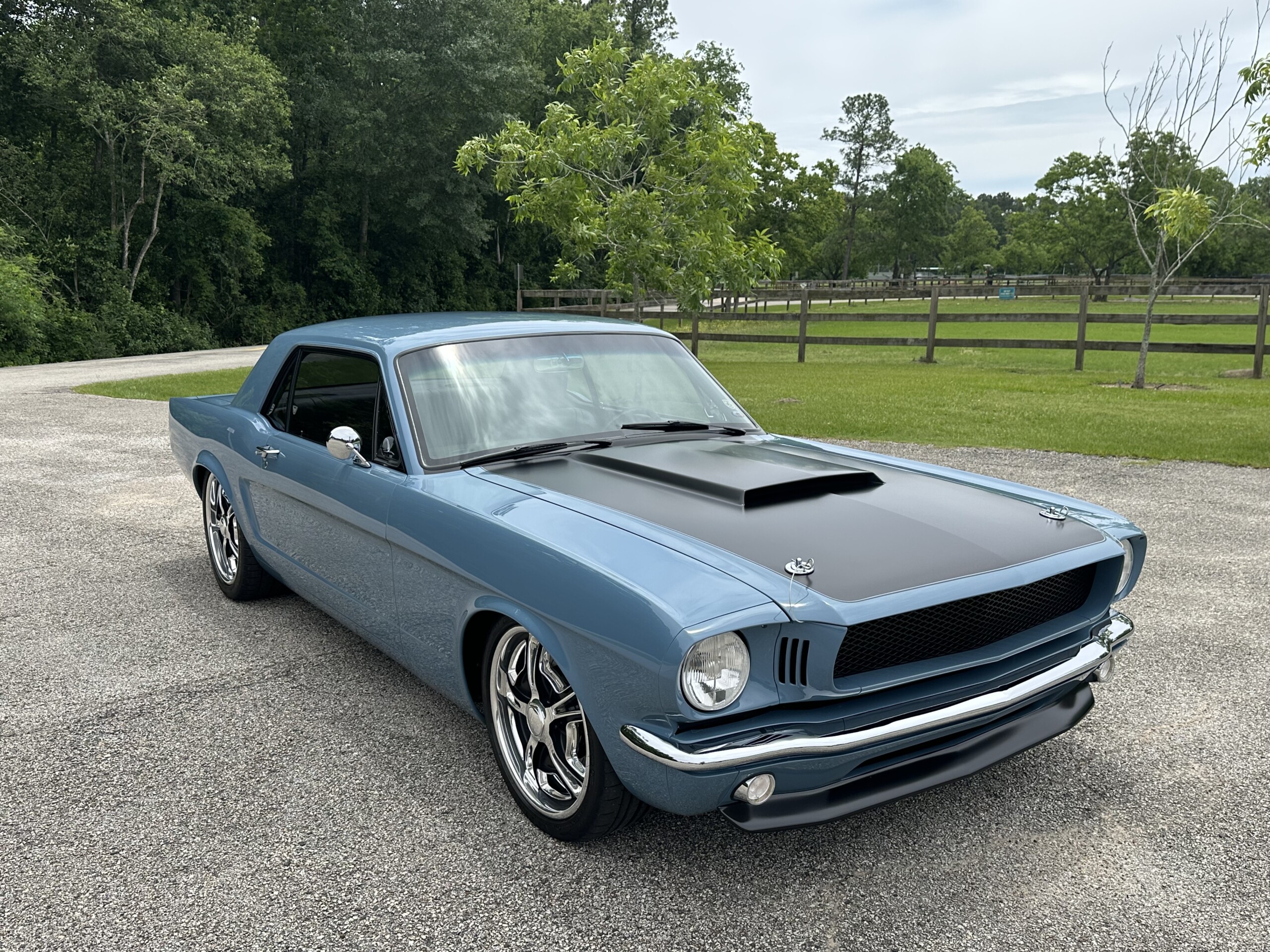 Texas 10: Jay Johnston Modernized His Mom’s 1966 Mustang