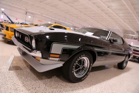 American-Muscle-Car-Museum-Tour-8151971-Mustang