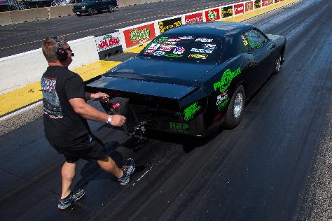 bad-in-black-rob-gosss-2009-dodge-challenger-0002