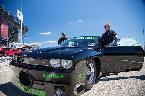 bad-in-black-rob-gosss-2009-dodge-challenger-0007