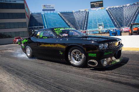 bad-in-black-rob-gosss-2009-dodge-challenger-0008