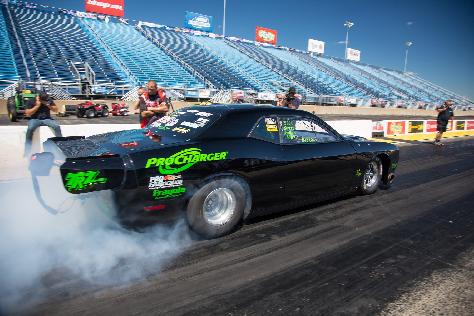 bad-in-black-rob-gosss-2009-dodge-challenger-0009
