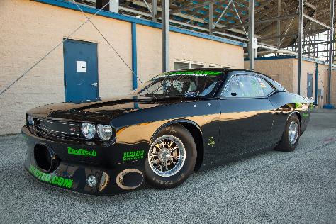 bad-in-black-rob-gosss-2009-dodge-challenger-0023