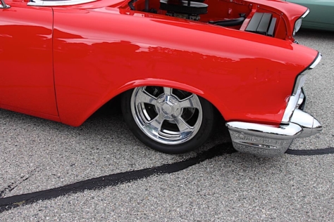 EdelbrockTriFive-06